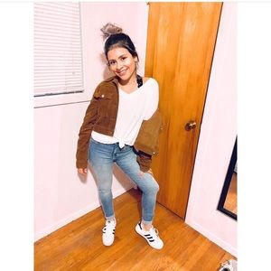 Cropped velvet jacket